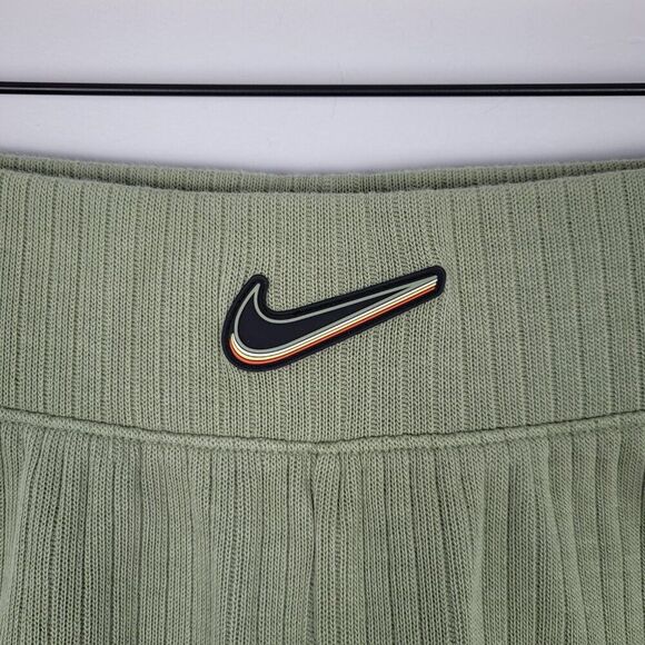 Nike Shorts Knit Cotton Slim Fit Ribbed DJ5359-386 Oil Green Size XS - Picture 7 of 11